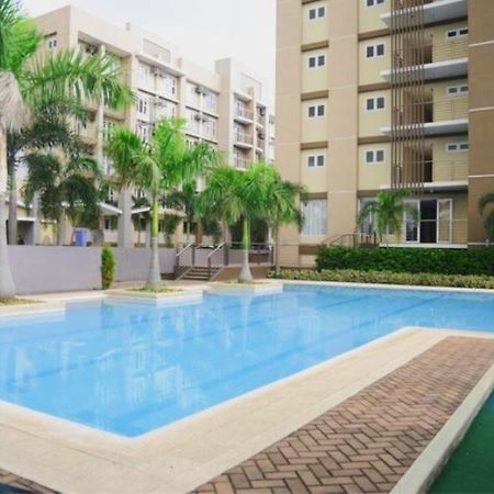 Stradella Hotel Cainta Bagian luar foto