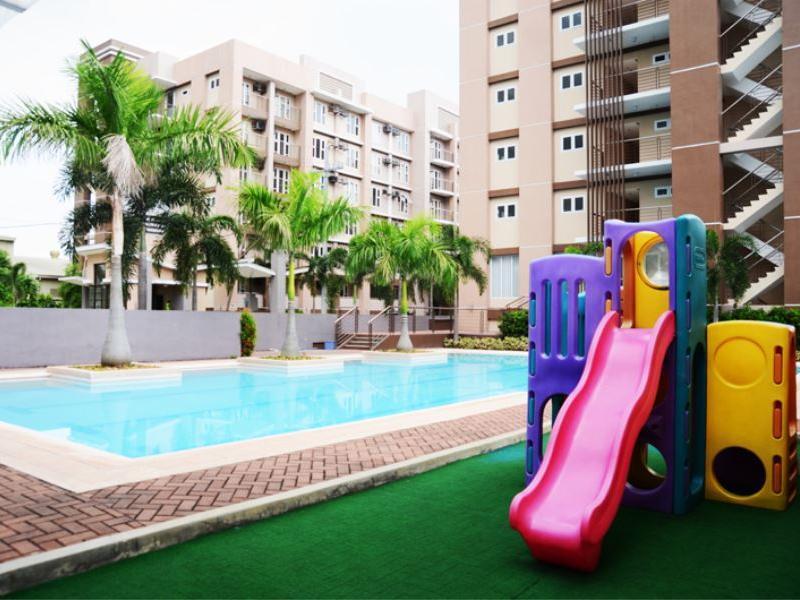 Stradella Hotel Cainta Bagian luar foto