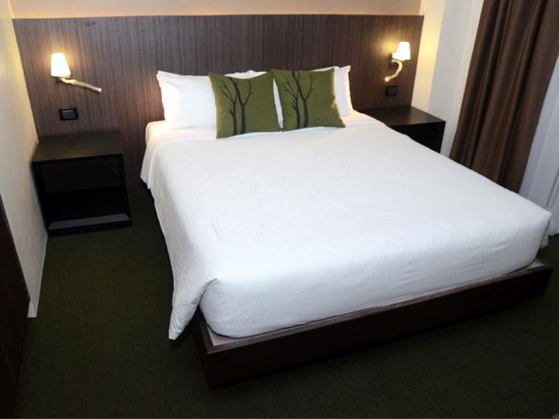 Stradella Hotel Cainta Bagian luar foto
