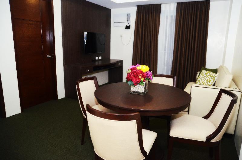 Stradella Hotel Cainta Bagian luar foto